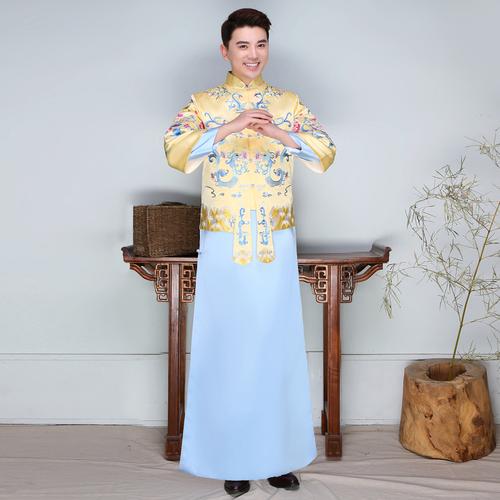 结婚敬酒时应该穿什么衣服？(带新郎敬酒的人穿什么衣服)-图3