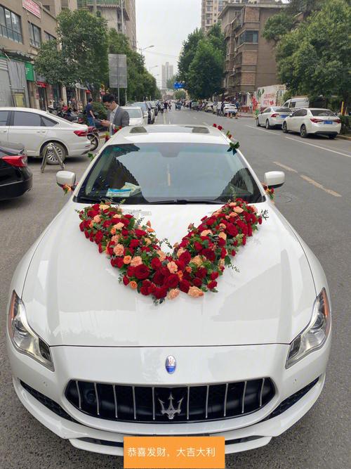 婚车车队一般都用什么车？(结婚婚车选什么车)-图2