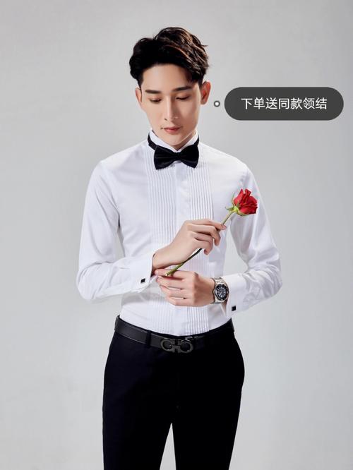 男的结婚一般穿什么衣服？(结婚男方穿什么衣服合适)-图1