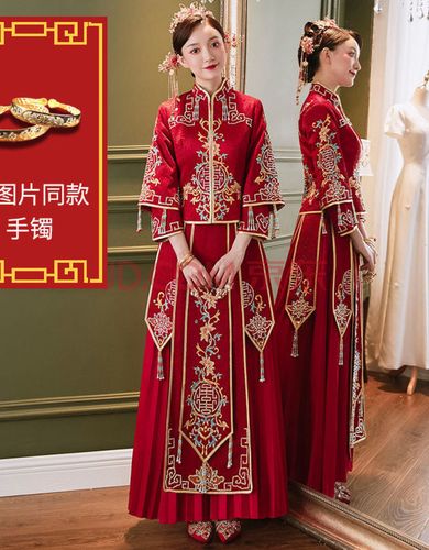 结婚秀禾服里面穿什么？(结婚礼服里穿什么衣服)-图1