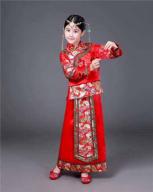 结婚的孩子穿啥衣服？(结婚小孩穿什么衣服合适)-图2