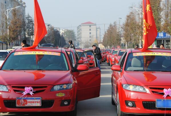 婚姻为什么不要两厢车？(两厢婚车为什么不好开)-图2