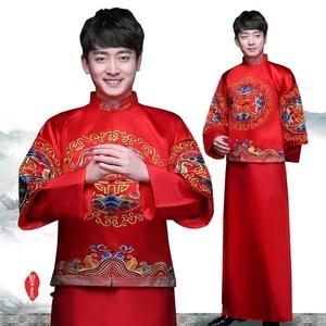 结婚男士穿什么衣服啊？(元旦结婚新郎穿什么衣服合适)-图1