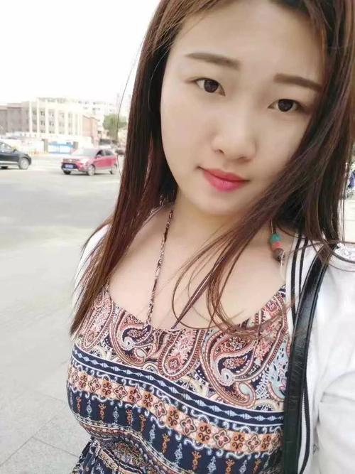 附近500米单身美女？(附近女单身)-图2