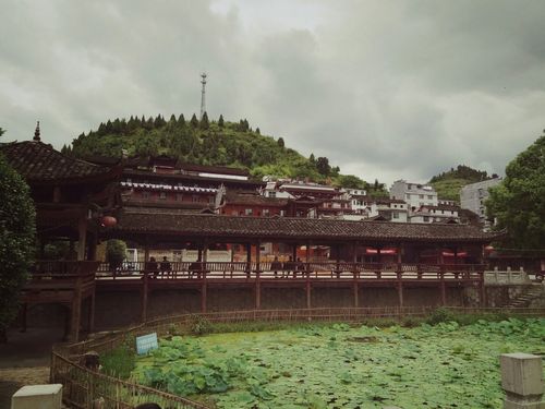 永顺县罗氏字辈？去芙蓉镇有必要住一晚吗？-图1