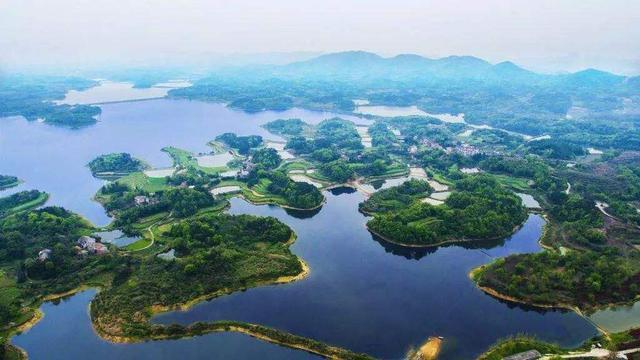 黄冈野营最佳地点？武汉都市圈包含黄冈全部吗？-图3