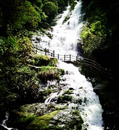 听说常德有瀑布群，是真的吗？常德五一适合去哪旅游？-图2