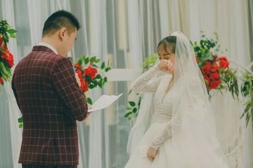 外省结婚双方怎么举办婚礼？（异地结婚婚礼怎么办）-图1