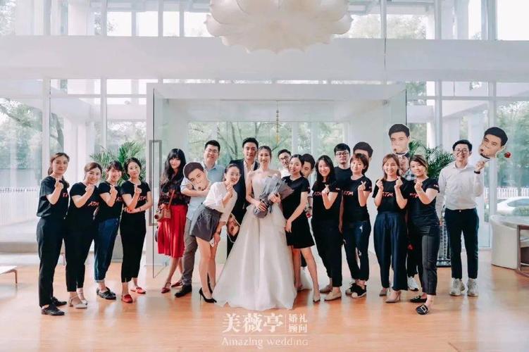 婚礼策划师要考什么大学？（婚礼设计师培训）-图1