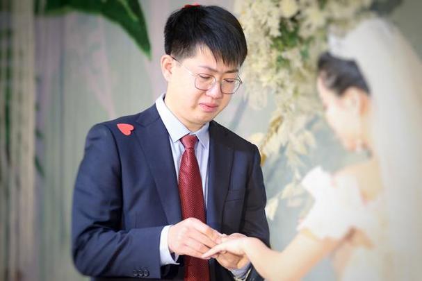 婚礼上新郎对新娘的真情告白~？（婚礼新郎对新娘的表白）-图3