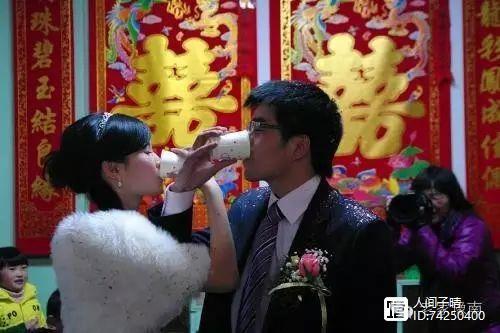 新婚团圆酒顺口溜？（婚礼喝酒词）-图1