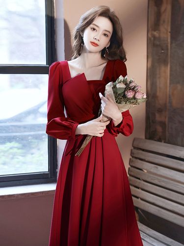 礼服是什么样子的？（女方结婚礼服）-图1