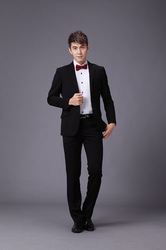 男士参加婚礼应穿什么样的衣服？（婚礼礼服 男）-图3