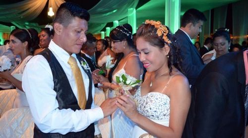 秘鲁结婚风俗？（欧式集体婚礼）-图2