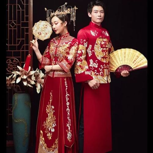 中式婚礼代东穿什么衣服？（中国风婚礼服装）-图3